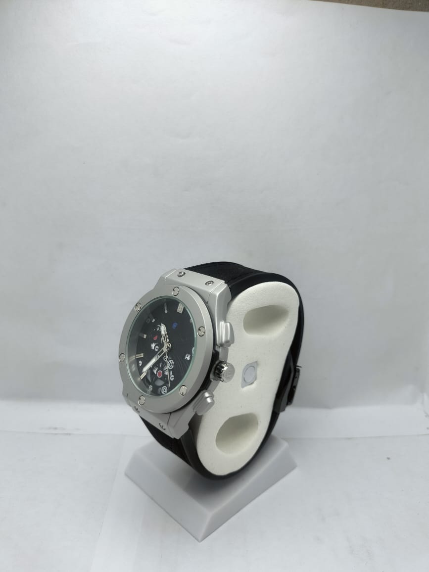 Men’s Luxury Hublot Watch Silver Case with Black Strap
