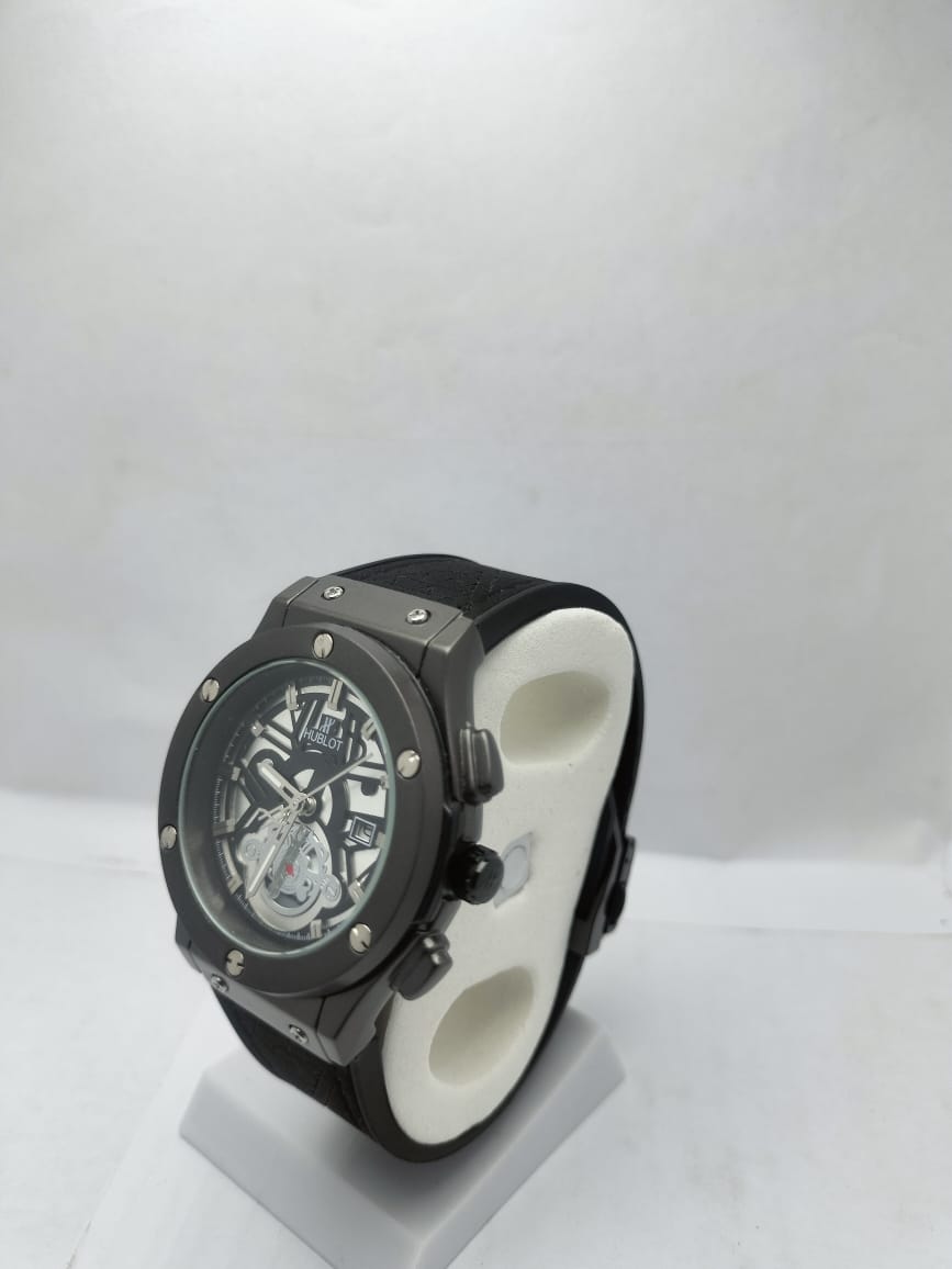 Luxury Hublot Style Skeleton Automatic Watch – Black Rubber Strap
